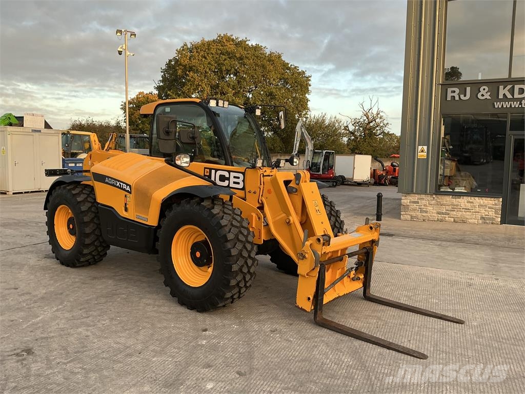 JCB 532-70 Agri Xtra Telehandler (ST27913) مناولات متداخلة