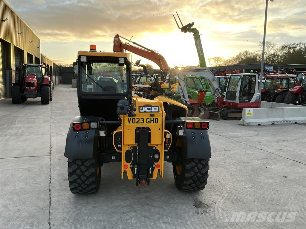 JCB 532-70 Agri Xtra Telehandler (ST27913) مناولات متداخلة