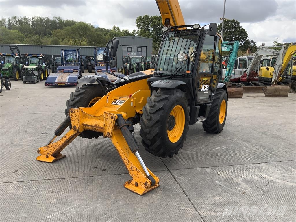 JCB 533-105 Telehandler (ST24663) مناولات متداخلة
