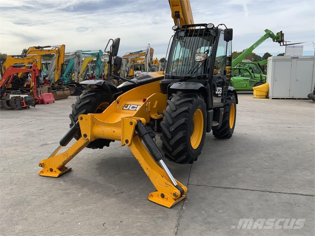 JCB 533-105 Telehandler (ST27777) مناولات متداخلة