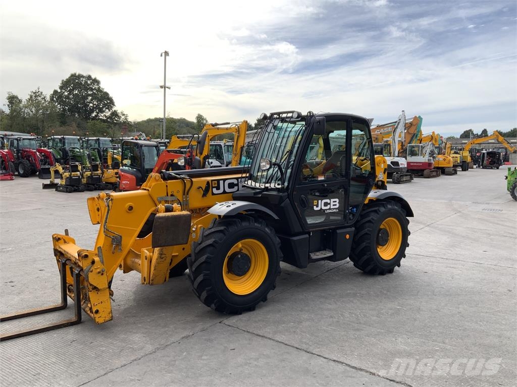 JCB 533-105 Telehandler (ST27777) مناولات متداخلة