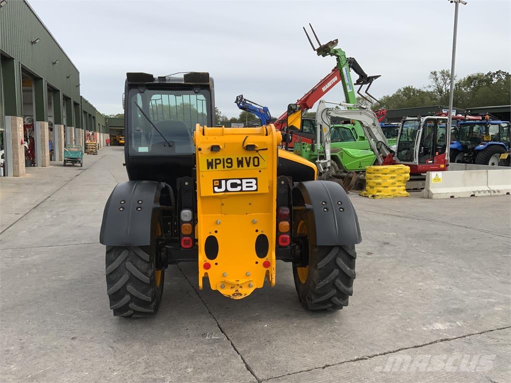 JCB 533-105 Telehandler (ST27777) مناولات متداخلة
