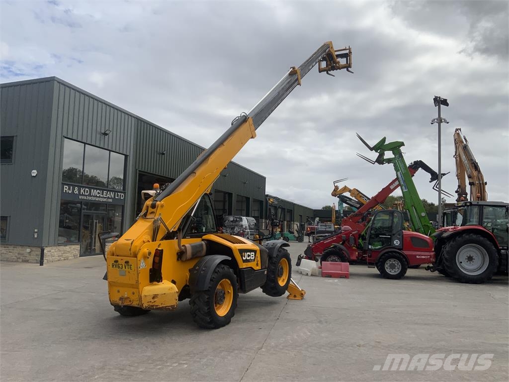 JCB 535-140 Hi Viz Telehandler (ST26600) مناولات متداخلة