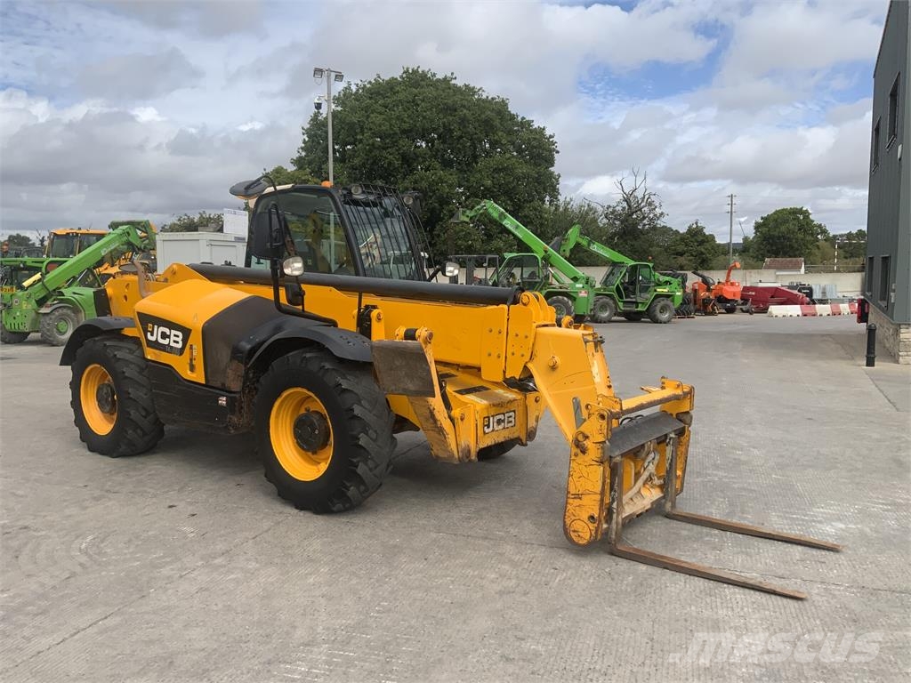 JCB 535-140 Hi Viz Telehandler (ST26600) مناولات متداخلة