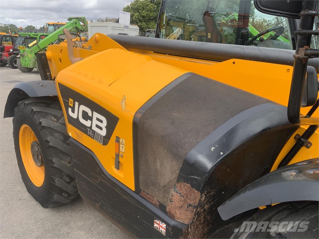JCB 535-140 Hi Viz Telehandler (ST26600) مناولات متداخلة