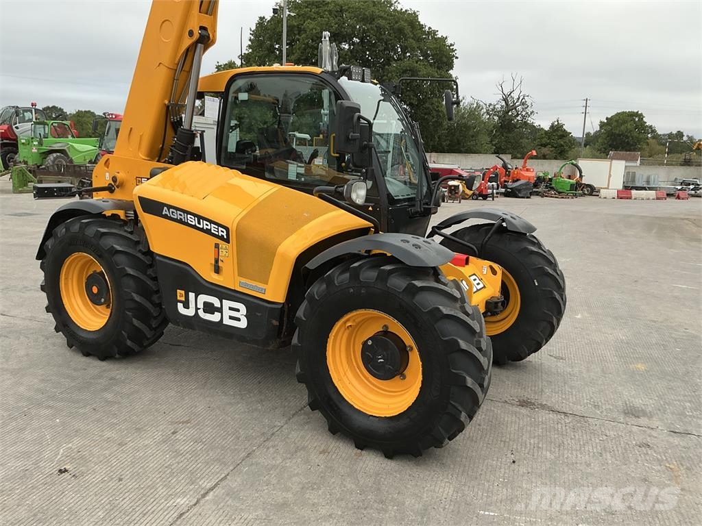 JCB 542-70 Agri Super Telehandler (ST26922) Teleskopiskie manipulatori