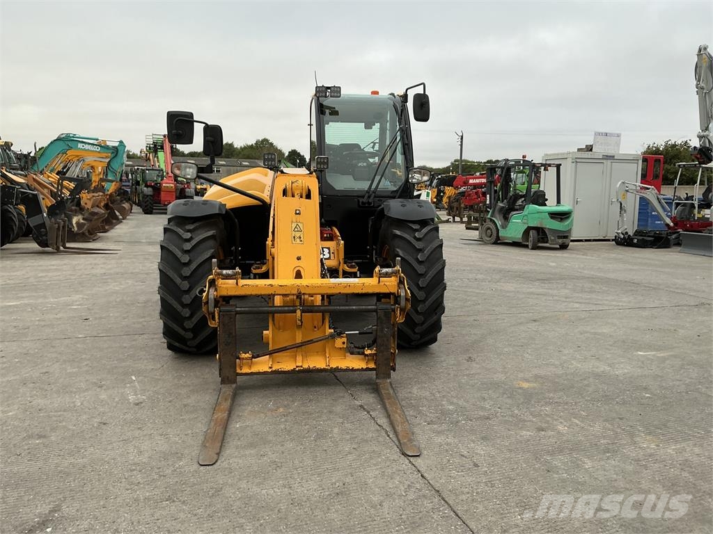 JCB 542-70 Agri Super Telehandler (ST26922) Teleskopiskie manipulatori