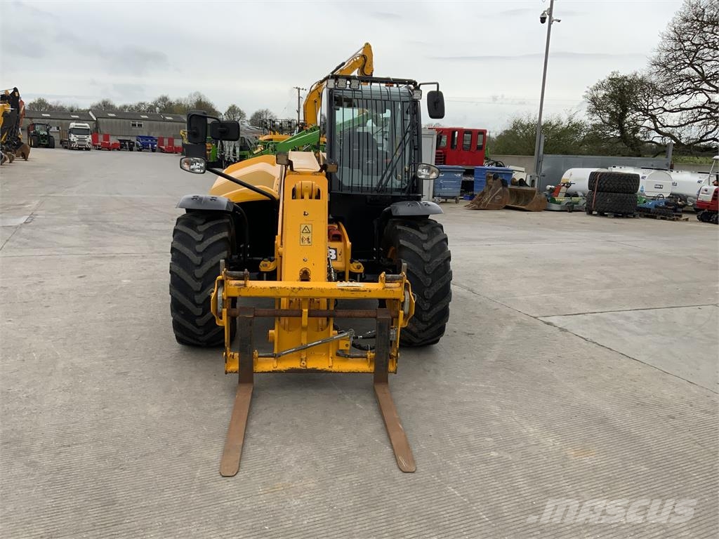JCB 542-70 Agri Xtra Telehandler (ST26293) Teleskopiskie manipulatori