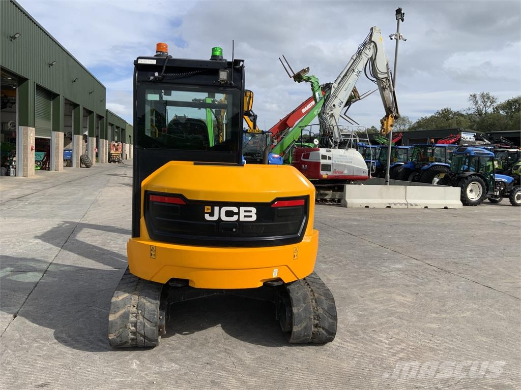 JCB 60C-2 Digger (ST27579) ماكينات زراعية - غير ذلك
