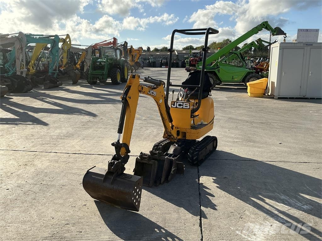 JCB 8008 CTS Digger (ST27943) Excavadoras de cadenas