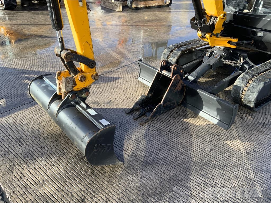 JCB 8026 CTS Digger (ST27790) Gravemaskiner på larvebånd