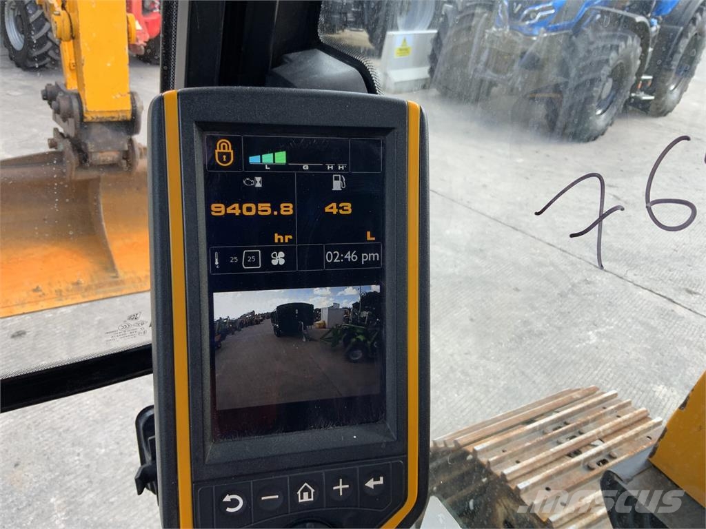 JCB JS145 LC Plus Digger (ST27308) Escavadeiras de esteiras