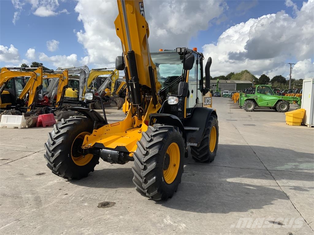JCB TM320 Pivot Steer Telehandler (ST27652) Telescopic handlers