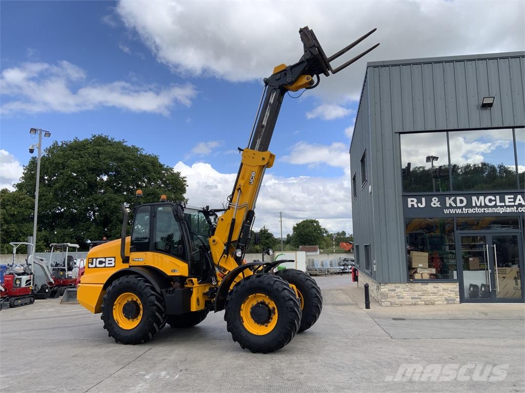 JCB TM420 Pivot Steer Telehandler (ST26845) مناولات متداخلة