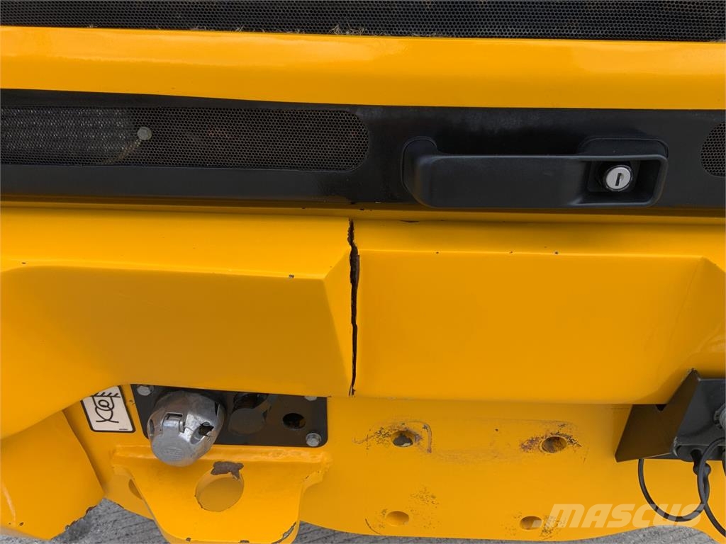 JCB TM420 Pivot Steer Telehandler (ST26845) مناولات متداخلة
