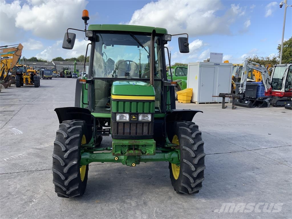 John Deere 6010 Tractor (ST27735) الجرارات