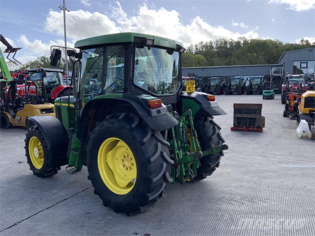 John Deere 6010 Tractor (ST27735) الجرارات