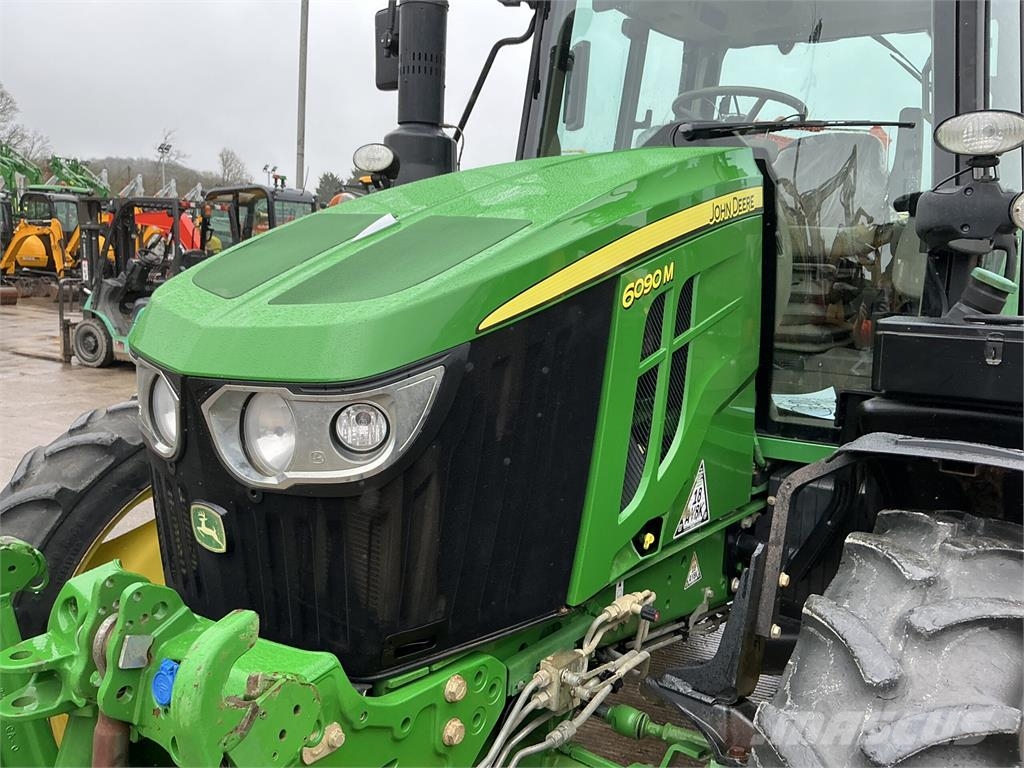 John Deere 6090M Tractor (ST26116) Ďalšie poľnohospodárske stroje
