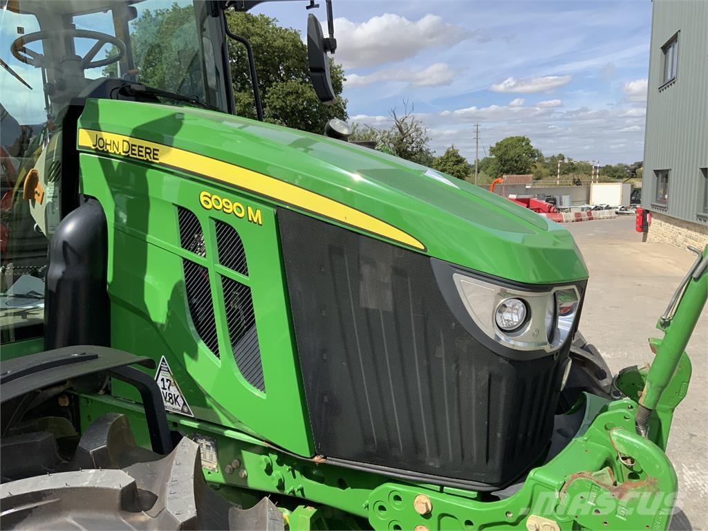 John Deere 6090M Tractor (ST26117) Otra maquinaria agrícola