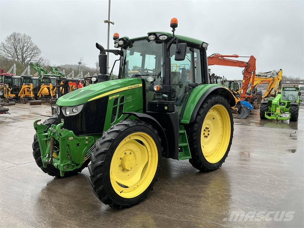 John Deere 6090M Tractor (ST26116) Ďalšie poľnohospodárske stroje