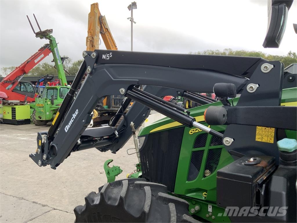 John Deere 6120M Tractor (ST26118) Traktorer