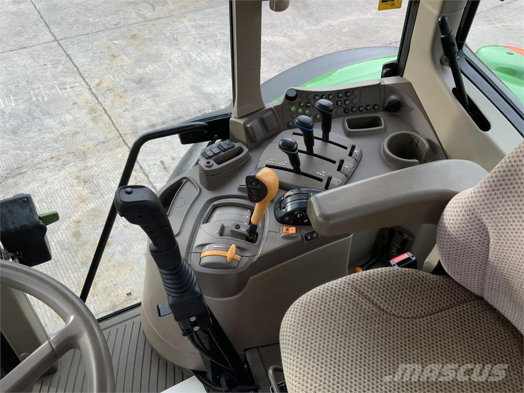 John Deere 6120M Tractor (ST26118) Traktorer