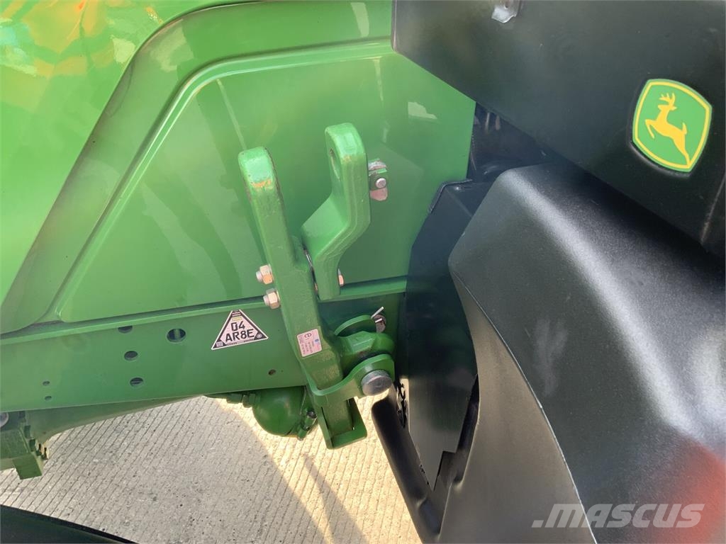 John Deere 6120R Tractor (ST27758) Tractors