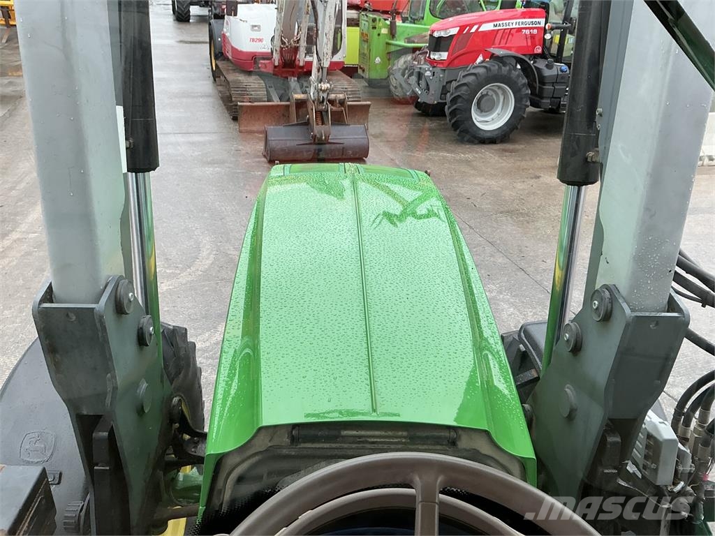 John Deere 6145R Tractor (ST26917) الجرارات