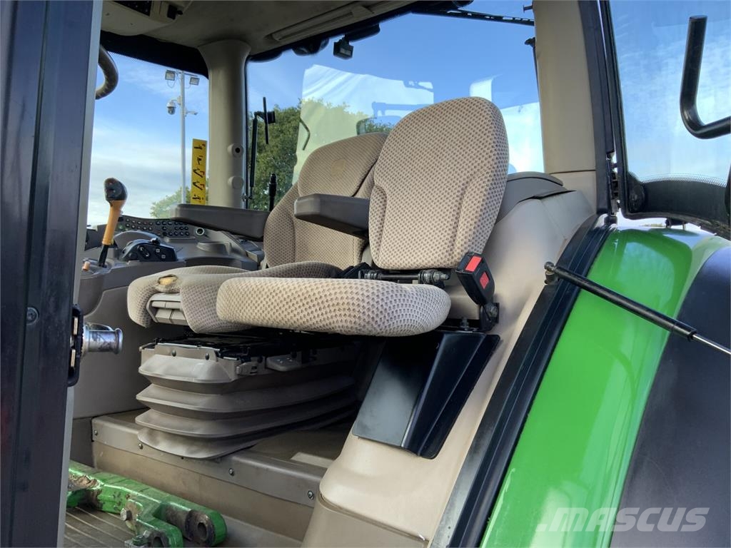 John Deere 6150R Tractor (ST27412) Traktoren