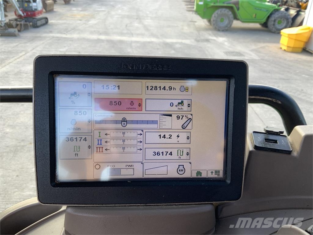 John Deere 6150R Tractor (ST27412) Traktoren