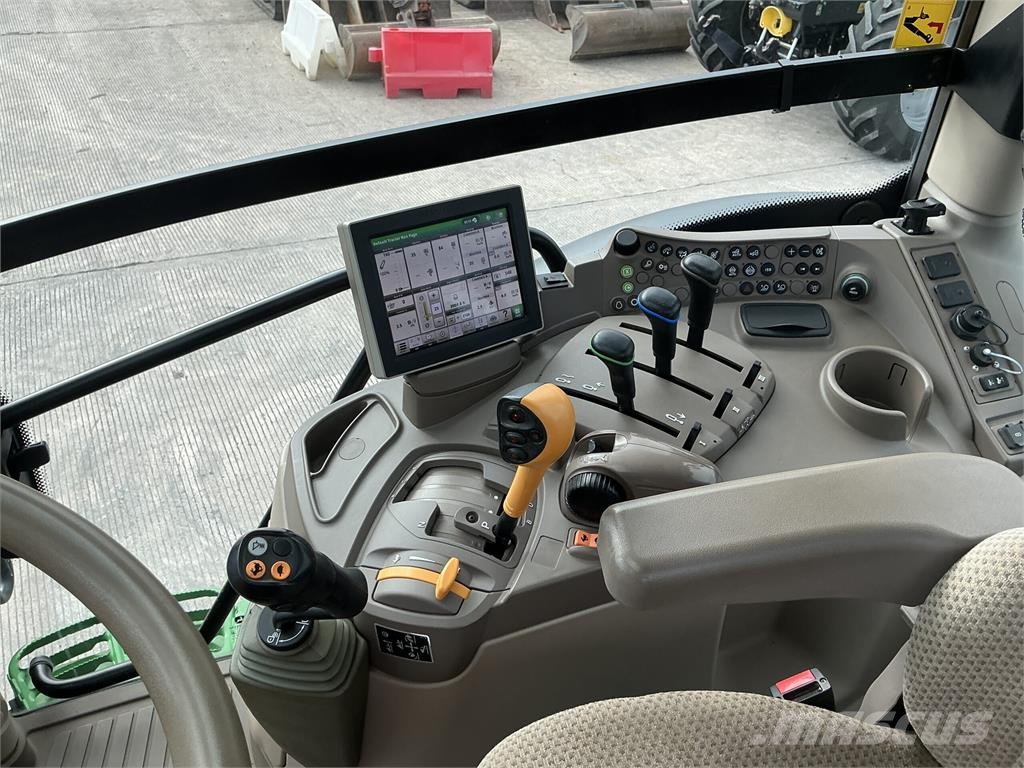 John Deere 6155R Tractor (ST26383) Трактора