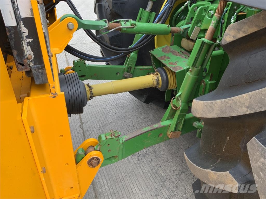 John Deere 6195R C/W Herder Mounted Hedge Trimmer (ST26503) Селскостопанство - Други