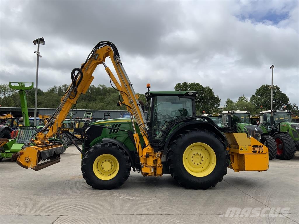 John Deere 6195R C/W Herder Mounted Hedge Trimmer (ST26503) Селскостопанство - Други