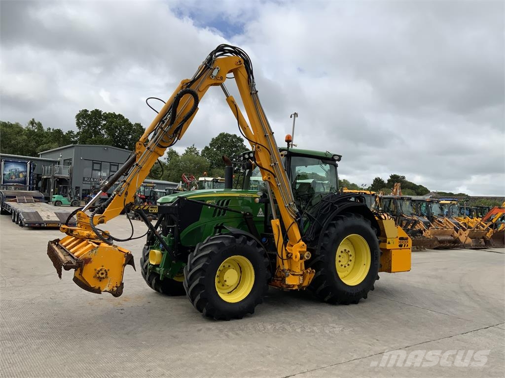 John Deere 6195R C/W Herder Mounted Hedge Trimmer (ST26503) Селскостопанство - Други