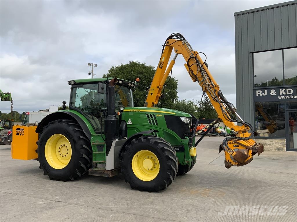 John Deere 6195R C/W Herder Mounted Hedge Trimmer (ST26503) Селскостопанство - Други