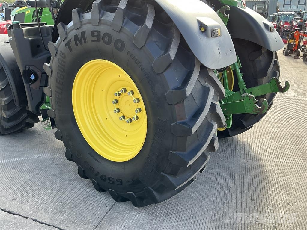 John Deere 6195R Premium Edition Tractor (ST27852) Traktorok