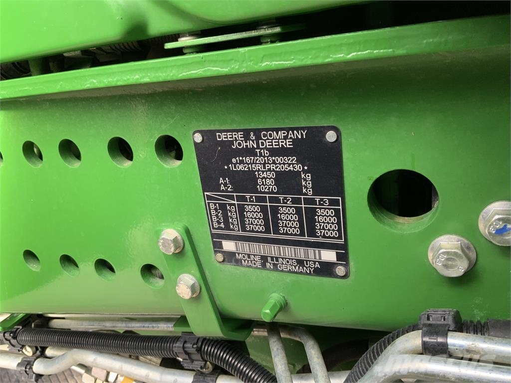 John Deere 6R.215 Tractor (ST27708) ماكينات زراعية - غير ذلك