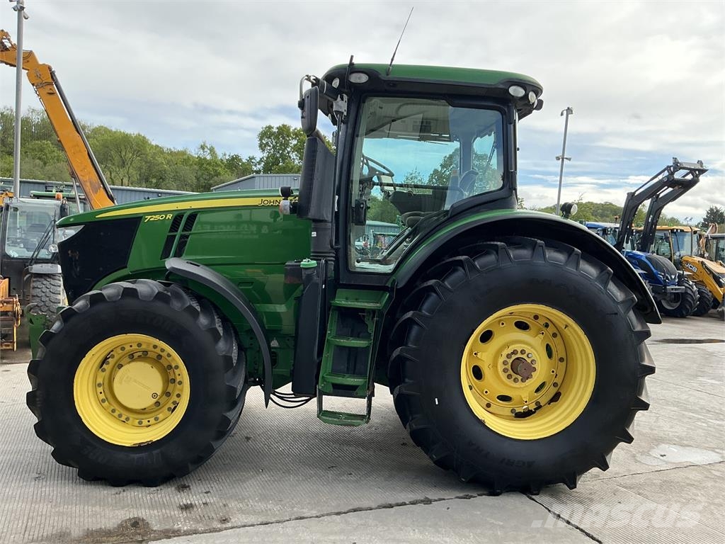 John Deere 7250R Tractor (ST24557) Ciągniki rolnicze