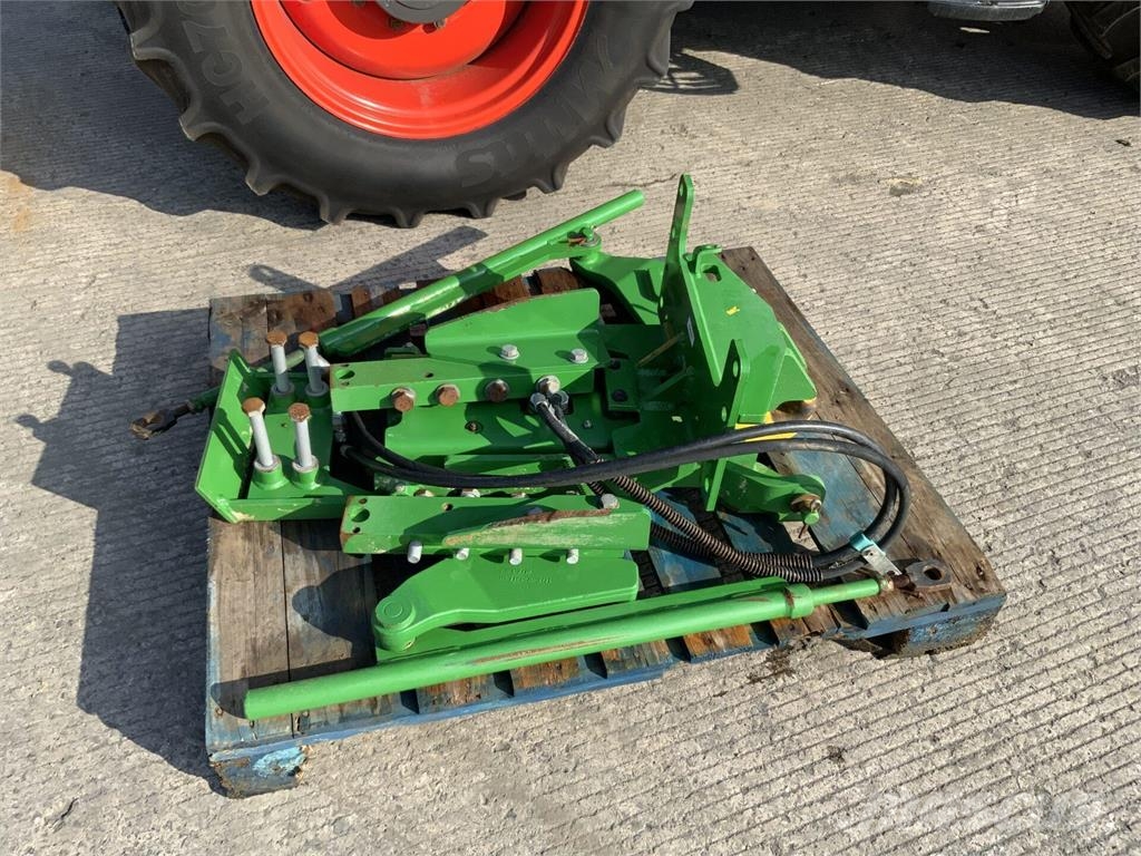 John Deere Pick Up Hitch To Suit JD 7310 Сельхозтехника - Другие