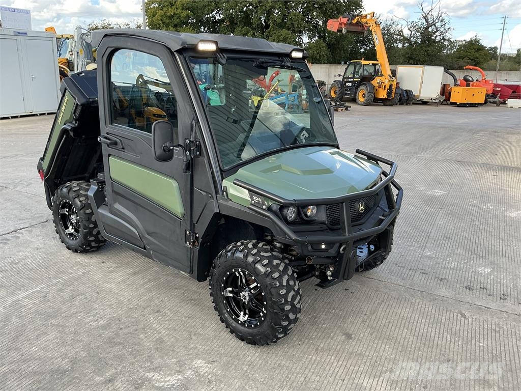 John Deere XUV 865M Gator ATV (ST27838) Būvniecība- Citi