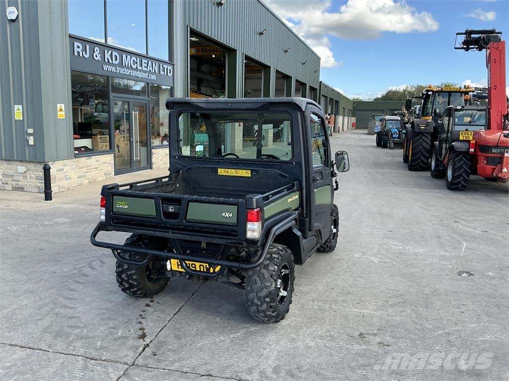 John Deere XUV 865M Gator ATV (ST27838) Būvniecība- Citi