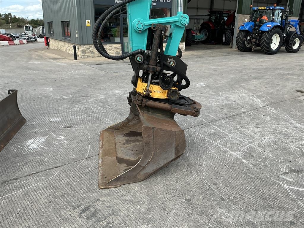 Kobelco SK140 SR LC C/W Engcon Tiltrotator Digger (ST27543 Landbrug - Andet
