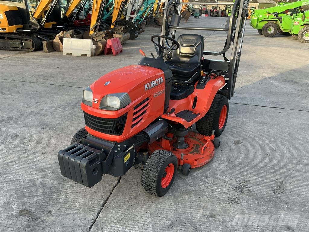Kubota G26-11 Hi Dump Mower (ST27270) ركوب الحشائش