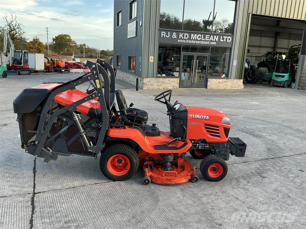 Kubota G26-11 Hi Dump Mower (ST27270) ركوب الحشائش