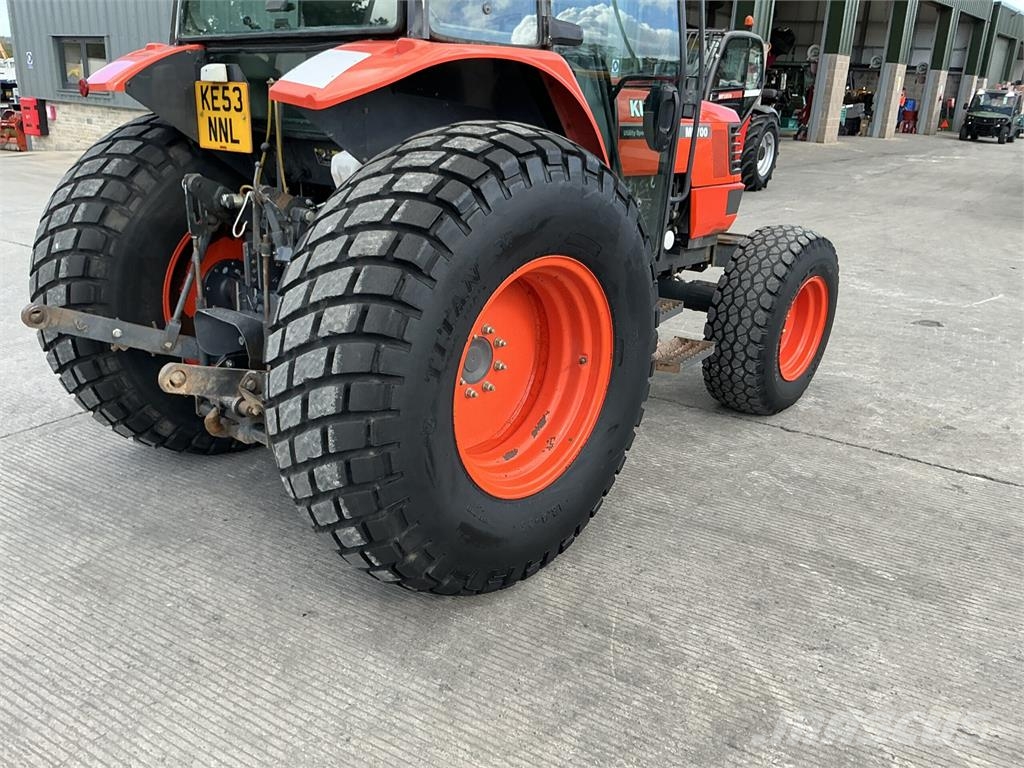 Kubota M5700 utility Special Tractor (ST27450) Tractors