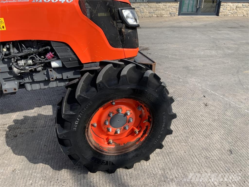 Kubota M6040 Tractor (ST27041) Άλλα γεωργικά μηχανήματα