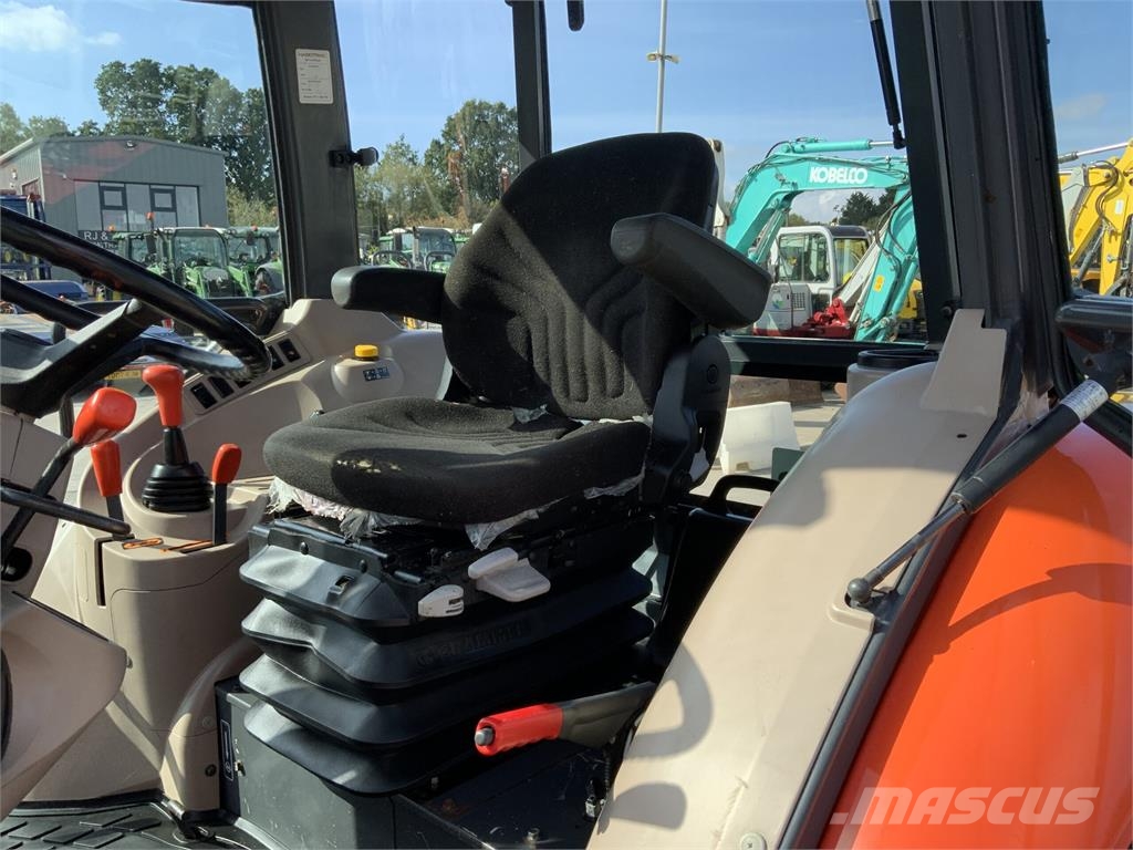 Kubota M6040 Tractor (ST27041) Άλλα γεωργικά μηχανήματα