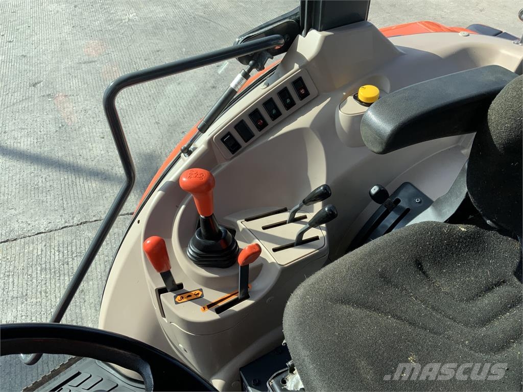 Kubota M6040 Tractor (ST27041) Άλλα γεωργικά μηχανήματα