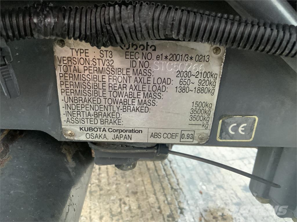 Kubota STV32 Compact Tractor (ST28021) 건설 장비 - 기타