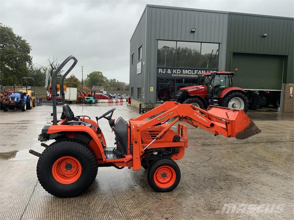 Kubota STV32 Compact Tractor (ST28021) 건설 장비 - 기타